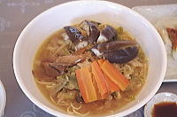 おフクロラーメン